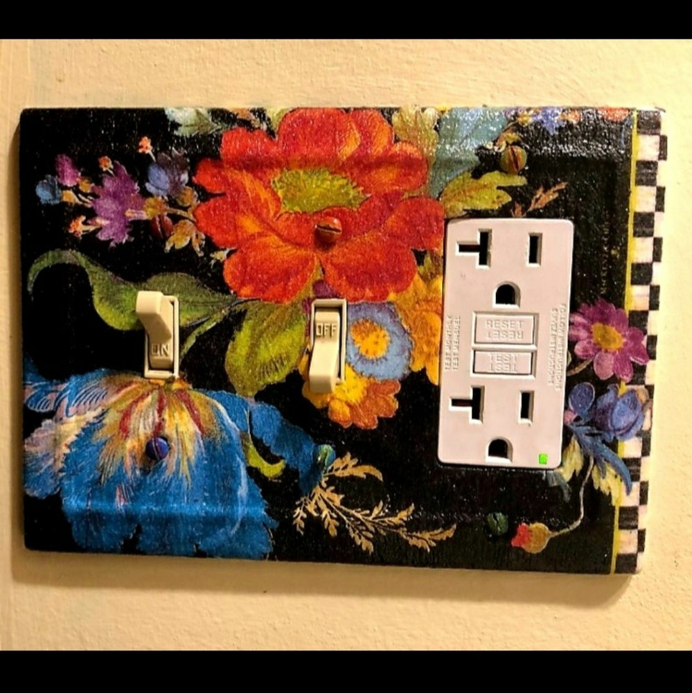 ♥︎2 SINGLE 1ROCKER♥︎ Mc Childs Paper Decoupage in Switch